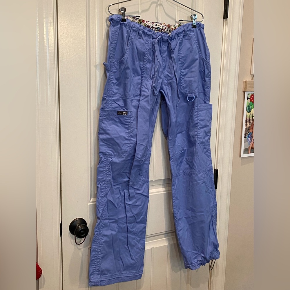 KOI brand scrub pants. Blue. Great for healthcare professionals! Many pockets.